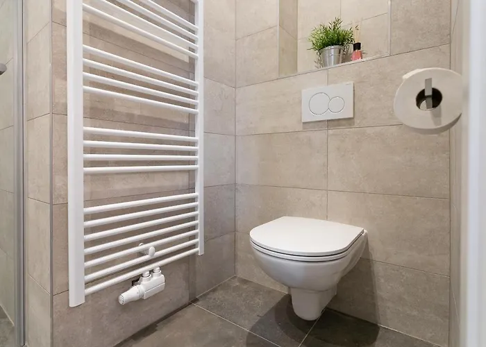Wf-apartment Westbahnhof דירה *