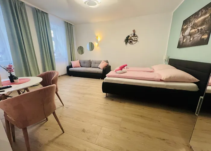 Wf-apartment Westbahnhof فيينا